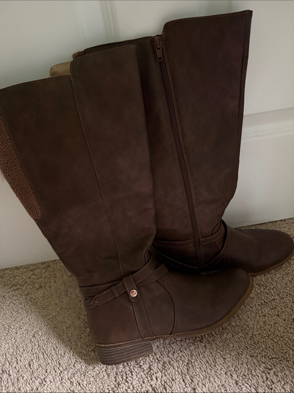 Lifestride XTrovert Wide Calf Riding Boot size 9